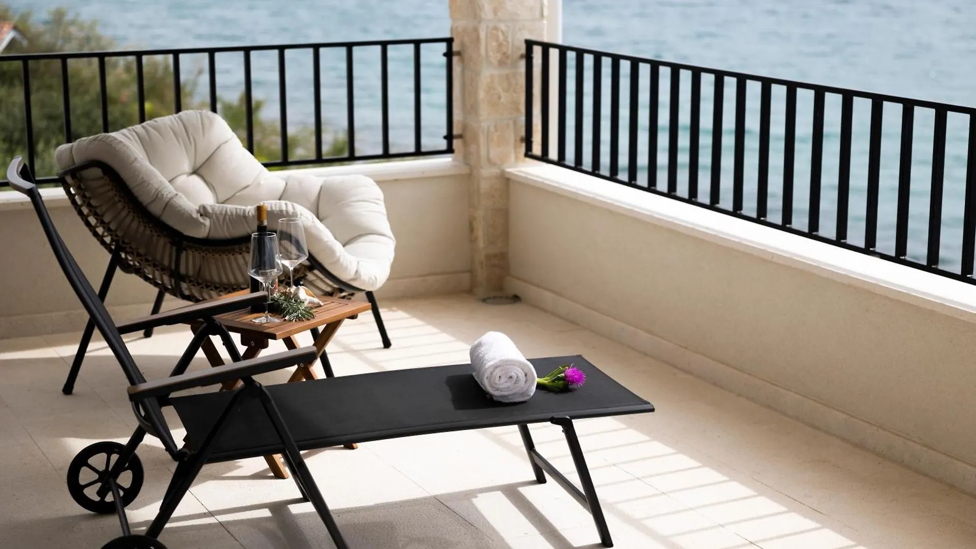 Luxury Beachfront Villa In Kozino, Zadar With Stunning Sea Views Kozino